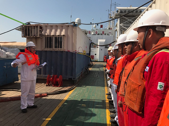 【中國夢(mèng)·大國工匠】楚金勇：千錘百煉 造就海上“盲眼穿針”孤膽英雄