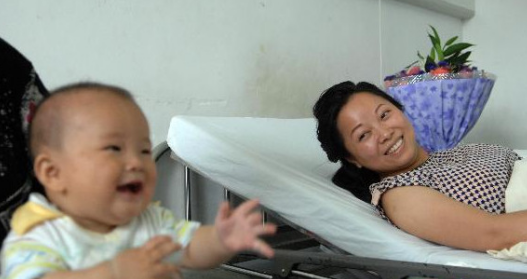 阿里戴珊點(diǎn)贊跳河救人技術(shù)男 “他的世界充滿愛(ài)和勇敢！”——盤(pán)點(diǎn)那些英勇救人的阿里員工