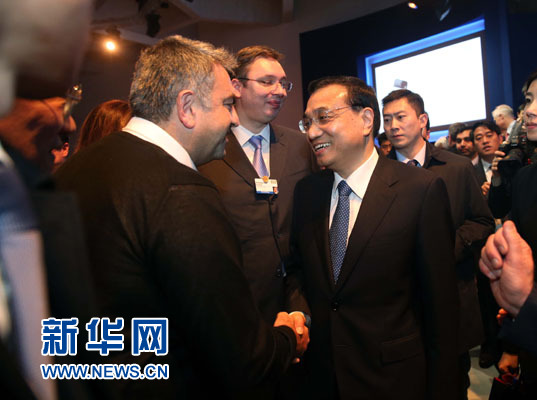 李克強在世界經濟論壇年會上發表特別致辭