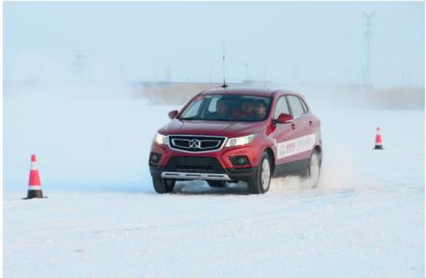 零下30℃極寒 北汽紳寶X55如何從容應對冰雪天地？