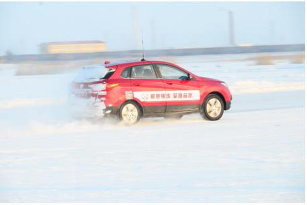 零下30℃極寒 北汽紳寶X55如何從容應對冰雪天地？